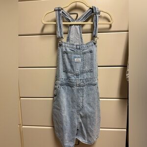 Levi’s Vintage Shortalls - size small